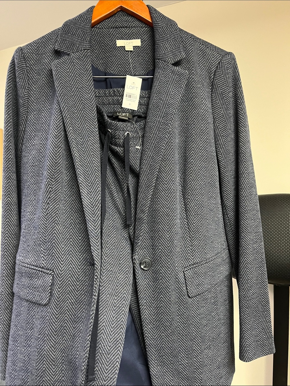 LOFT Navy and Gray Herringbone 2 pieces pants suit. Super soft and comfy!!!